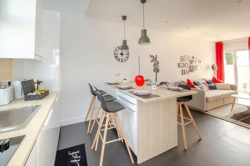 New York House Apartment Villejust ภายนอก รูปภาพ
