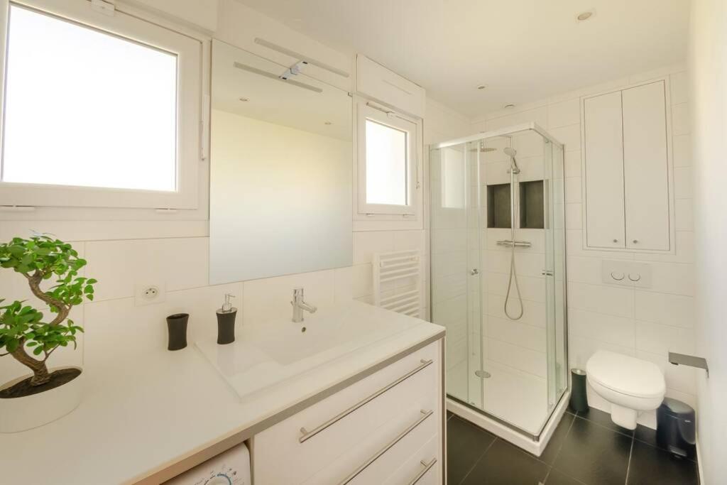 New York House Apartment Villejust ภายนอก รูปภาพ