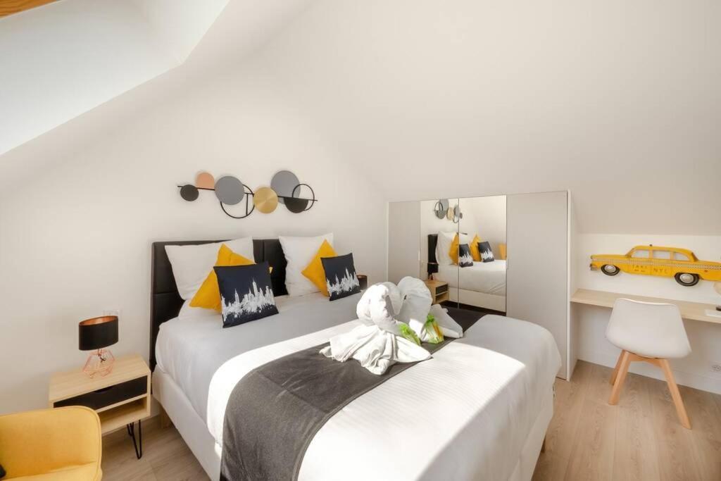 New York House Apartment Villejust ภายนอก รูปภาพ